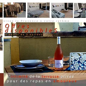 Appartement Le Point D'orgue, Vivez La Provence à Votre Rythme, LʼIsle-sur-la-Sorgue
